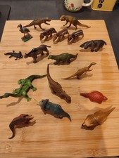 Lot 17 Pièces Préhistoire Dinosaures STARLUX TBE