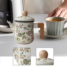 Cafetière émaillée avec
