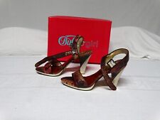 Buffalo. London. 38. UK5,5. Paire d'escarpins rose et doré