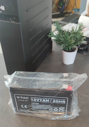 Batterie neuve 12v - 12v, 7ah