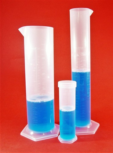 Eprouvette graduée 500ml 3 - -,