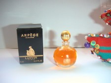 SUPERBE & RARE  miniature