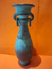 Joli vase ancien terre - terre, cuite