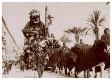 France, Char de carnaval, Tirage vintage, ca.1890 France, Char de carnaval, Tira