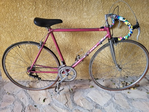 Vélo route mercier rose - route,