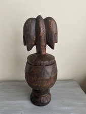 Art africain/Double tête sur socle en bois 25cm