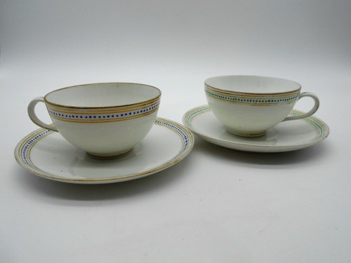 Paire tasse sous - paire,