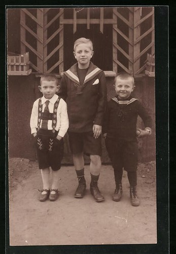 Carte postale trois enfants - postale,