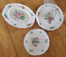 3 plats neufs service