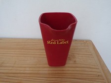 Ancien Pichet Publicitaire Johnnie Walker Couleur Rouge en Plastique Vintage