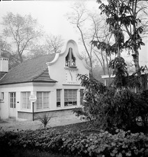 PARIS Exposition 1937 - Maison