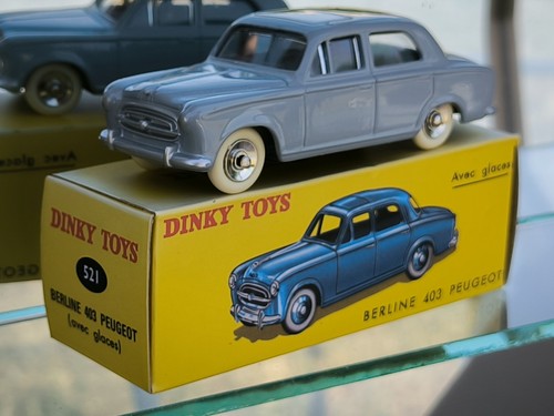 Dinky toys 521 berline - toys,