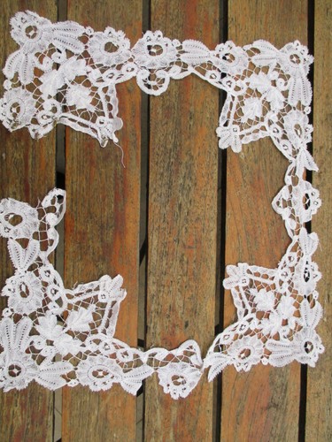 Tour mouchoir dentelle - tour,