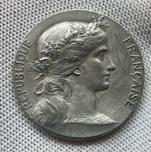 Medaille argent republique - –,