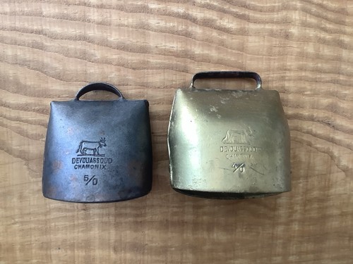 Lot cloche vache chamonix - lot,