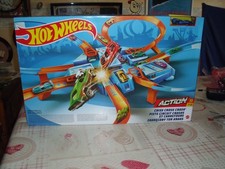 hot Wheels piste circuit criss cross crash