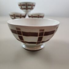 Petits Bols Anciens À Facettes En Faïence Marron Et Blanche