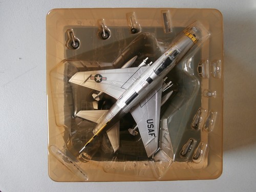 Avion combat reaction - a,