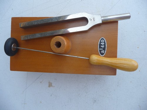 Vintage a440hz tuning - a440hz, fork