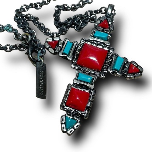 Collier chapelet croix