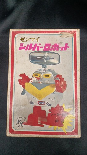 Robot ressort made in - à, (made