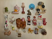 lot de 22 figurines miniatures