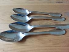 4 PETITES CUILLERES ARGENT