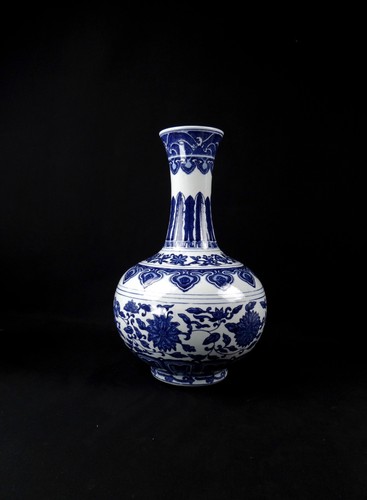 Vase pivoine bleu royal - , et
