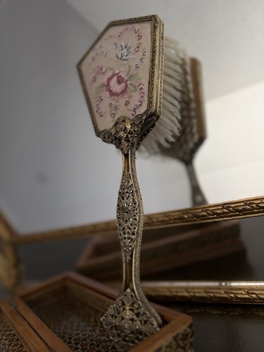 Brosse ancienne laiton - -, laiton/bois