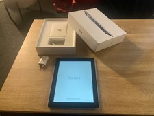 Tablette Apple iPad 4- 9,7" état neuf -4G/Wi-Fi- 16Go- avec chargeur -