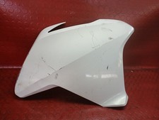 Carénage Latéral Avant Droit