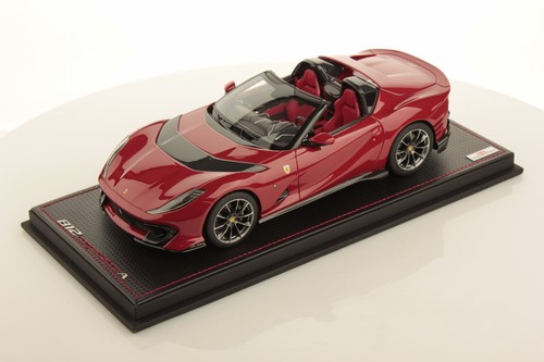 Modèle réduit ferrari 812 - modèle,