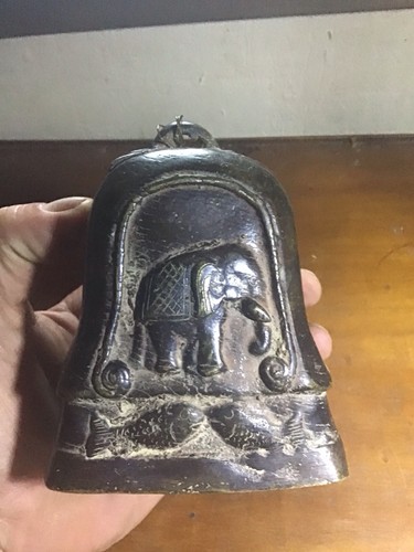 Rare cloche éléphants en - cloche,
