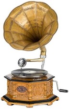 Gramophone avec pavillon pour