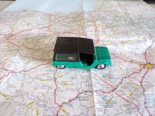 Citroen méhari verte norev - citroen,