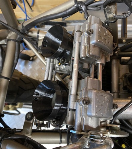 Adaptateur carburateur