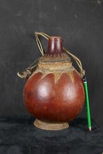 Pot et gourde en calebasse