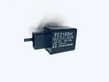 Centrale clignotant  TRIUMPH DAYTONA 675 R 2013-2016