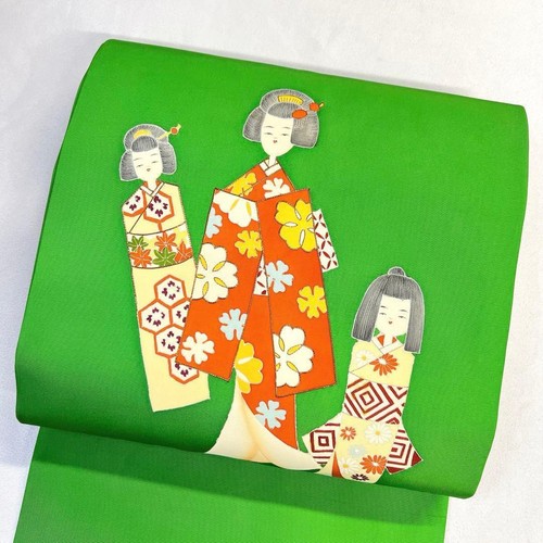 Poupée japonaise kimono