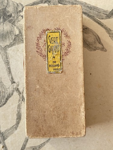 Ancienne boite flacon - de, de