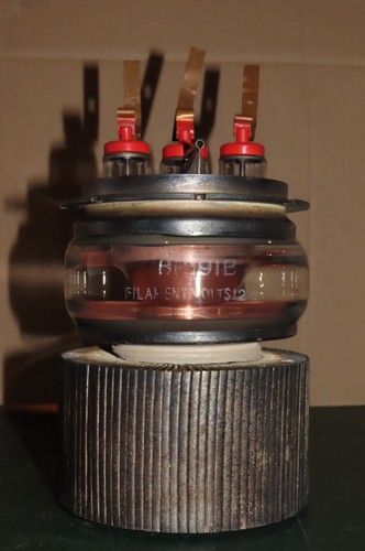 Tétrode émission 5868 - d'émission, vhf
