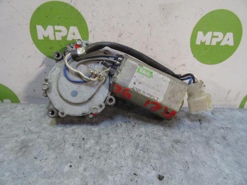 Moteur essuie glace arriere