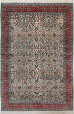 Tapis Oriental En Laine Tissé