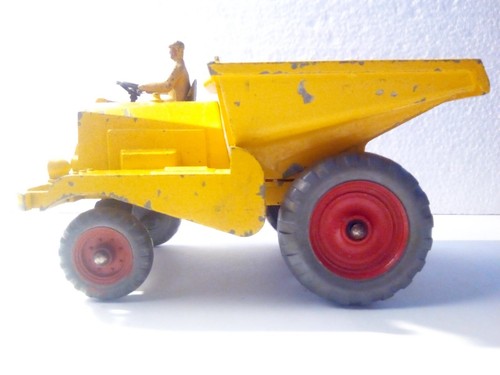 Original dinky 562 - 562, hill