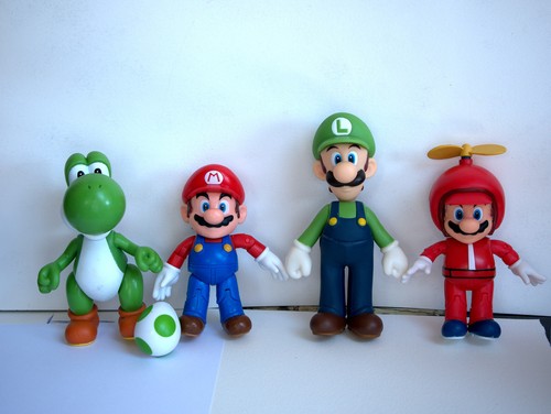 Figurine mario yoshi - figurine, mario,