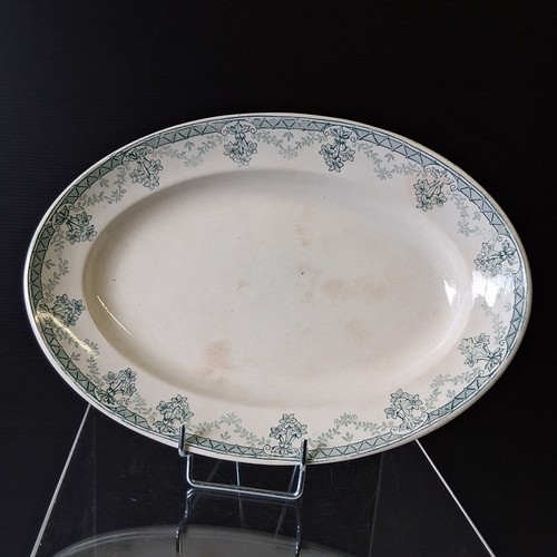 Plat ancien terre fer de - terre,