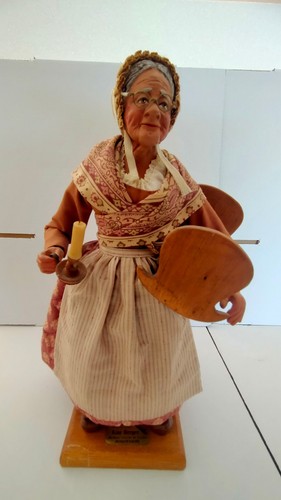 Santon vieille femme - vieille, au