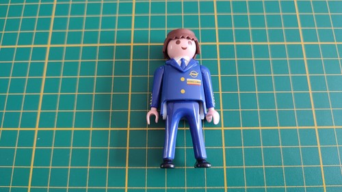 Pilote homme uniforme bleu