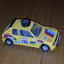 Burago 1/25 peugeot 205 turbo
