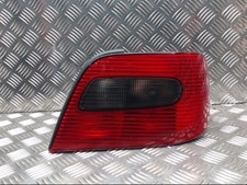 Feu arriere principal droit